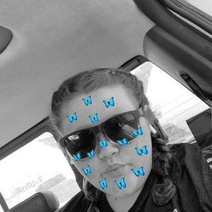 Meet your Posher, Jaci